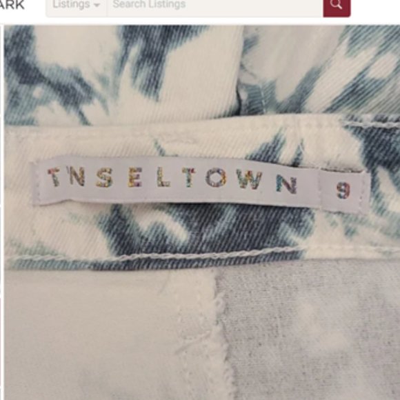 Tinseltown Mom Jeans. - Picture 8 of 10